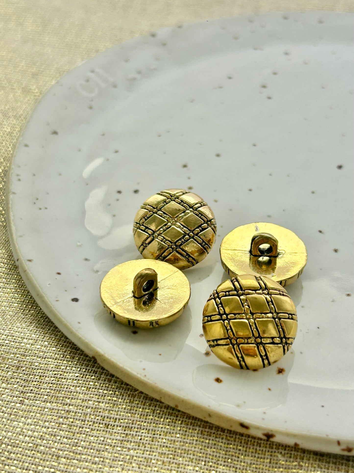 Lot bouton n° 4 | Doré