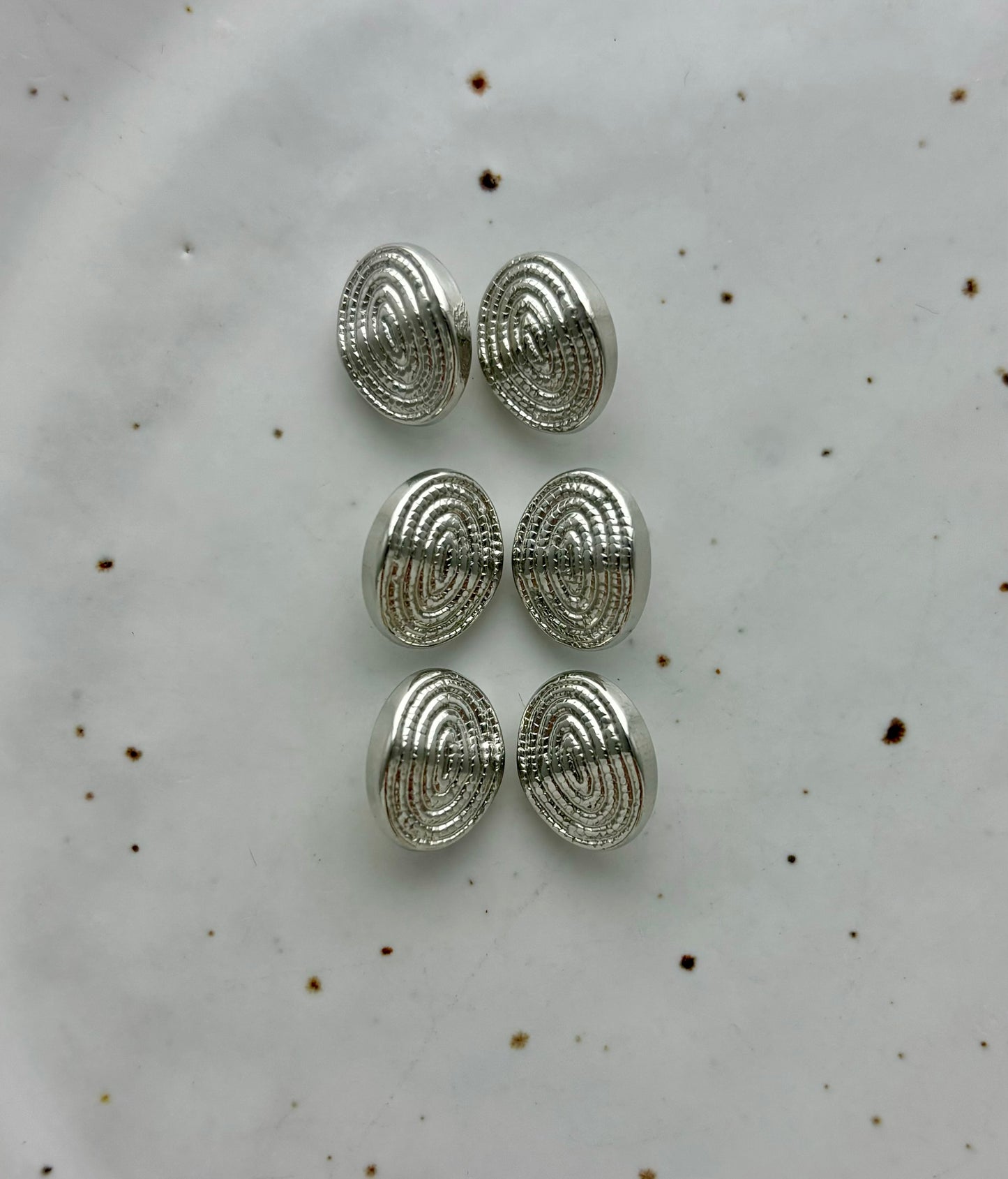 Lots de 6 boutons ovales piqués | Argenté