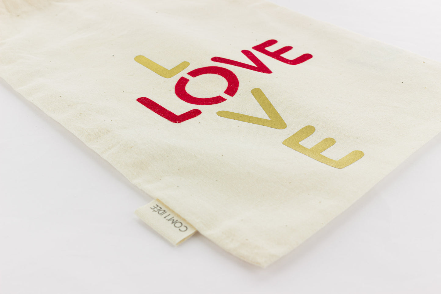 Gabarit pochoir Love