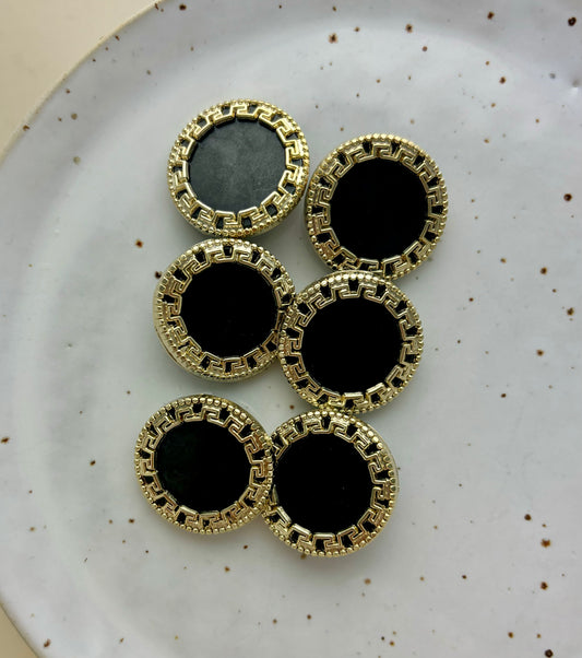 Lots de 6 boutons noirs avec bord doré | À queue