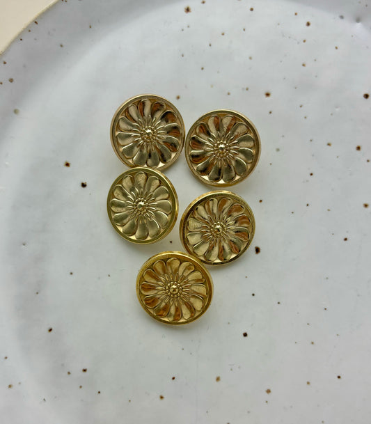 Lots de boutons dorés | Gravure fleur