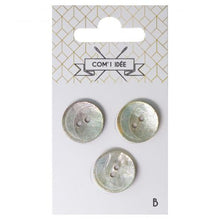 Charger l&#39;image dans la galerie, Boutons nacre Akoya lune irisés 18mm
